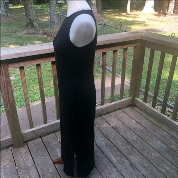 Black sleeveless dress - Picture 9 of 14